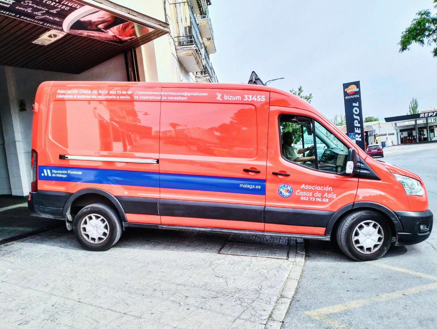 La Asociación Casas de Asís impulsa el proyecto “Comedor Social y Reparto de Alimentos en la Comarca Nororiental de Málaga” gracias al apoyo de la Diputación de Málaga